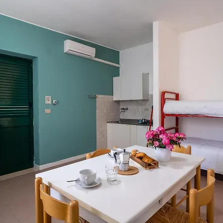 Club Del Sole Stork Family Collection База отдыха