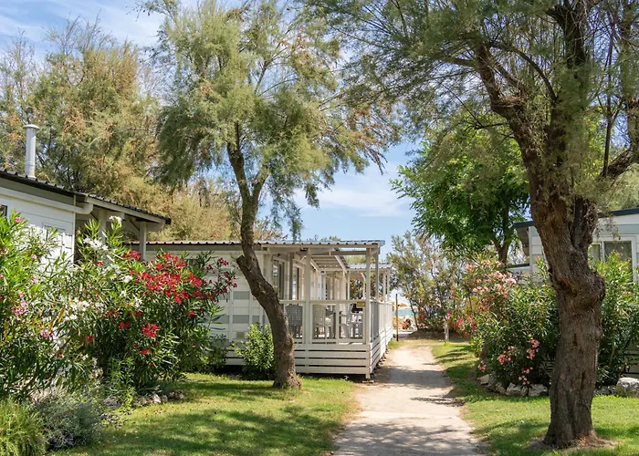 Club Del Sole Stork Family Collection 4*