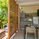Club Del Sole Stork Family Collection Giulianova