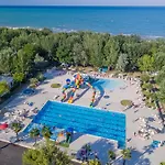 Club Del Sole Stork Family Collection Giulianova