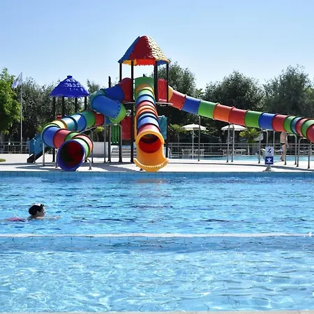 Semesterpark Club Del Sole Stork Family Collection