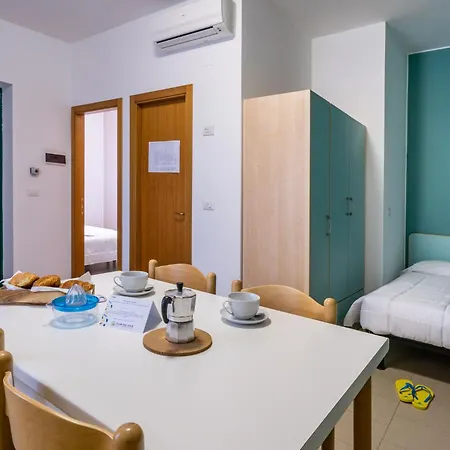 Club Del Sole Stork Family Collection Giulianova