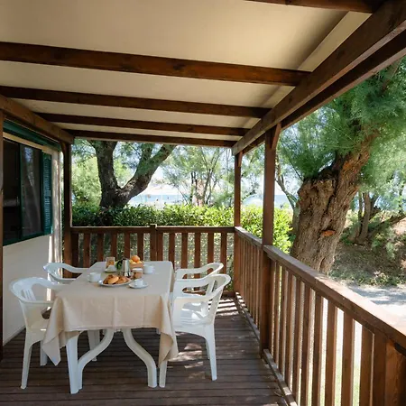 Club Del Sole Stork Family Collection 4* ג'וליאנובה