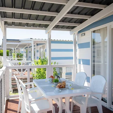 Club Del Sole Stork Family Collection 4*