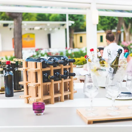 Club Del Sole Stork Family Collection Semesterpark 4*