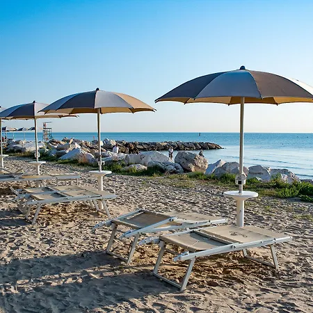 Semesterpark Club Del Sole Stork Family Collection Giulianova